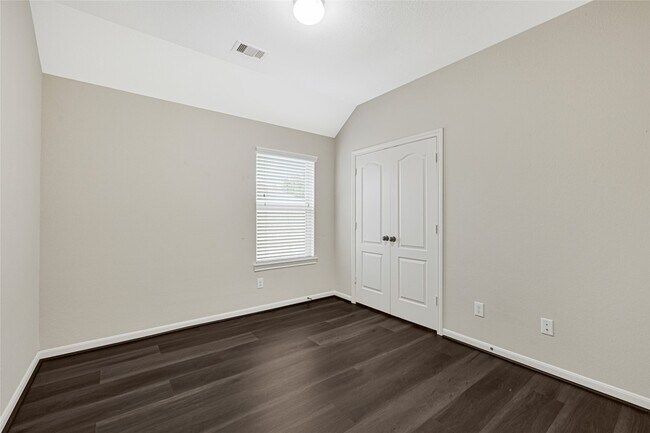 Building Photo - 4943 Ginger Bluff Trail