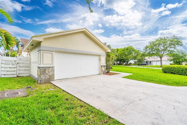Building Photo - 14660 SW 144th Terrace