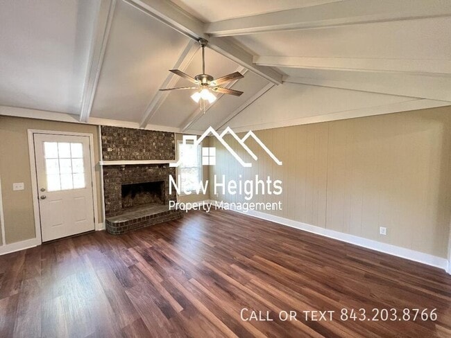Building Photo - 8165 Poplar Ridge Rd
