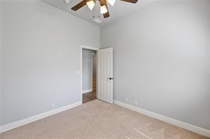 Building Photo - 300 Kelvington Dr