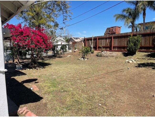back yard picture - 1649 Sheridan Cir