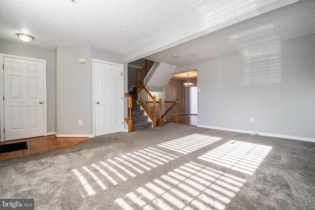 Building Photo - 5224 Leavers Ct