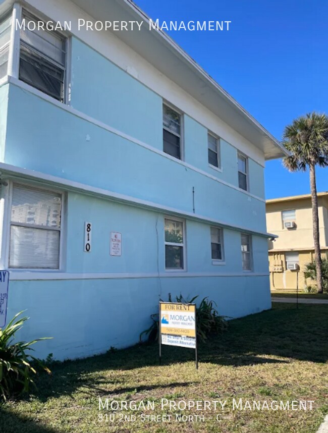 Building Photo - 810 2nd St N