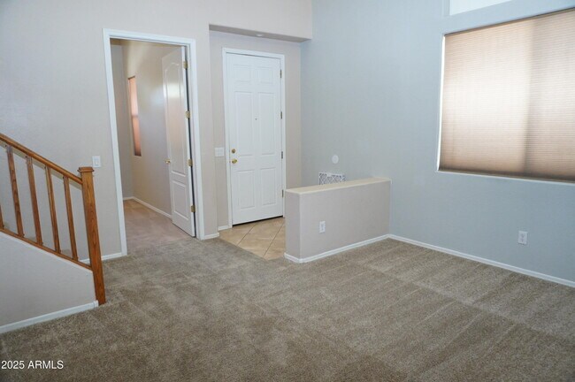 Building Photo - 3643 E Hyatt Ln