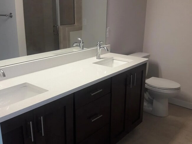 Building Photo - 2 bed/1 bath in Southeast Redmond