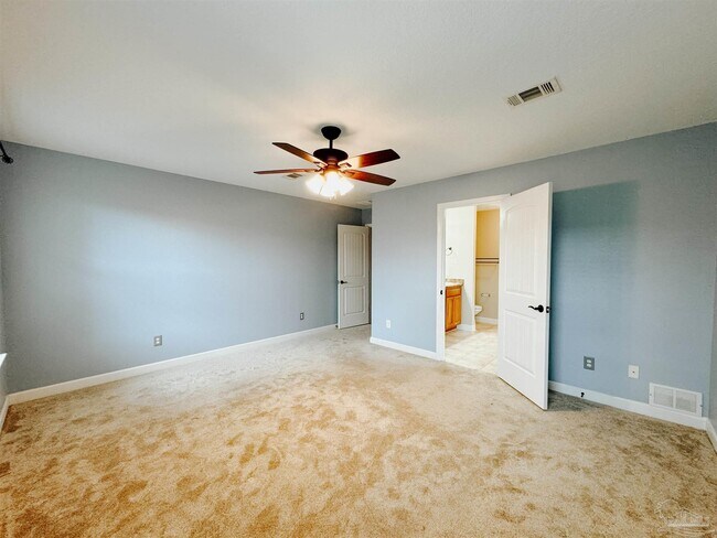 Building Photo - 1240 Benning Pl