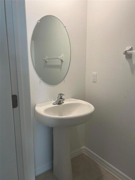 Building Photo - 14442 Editors Note St