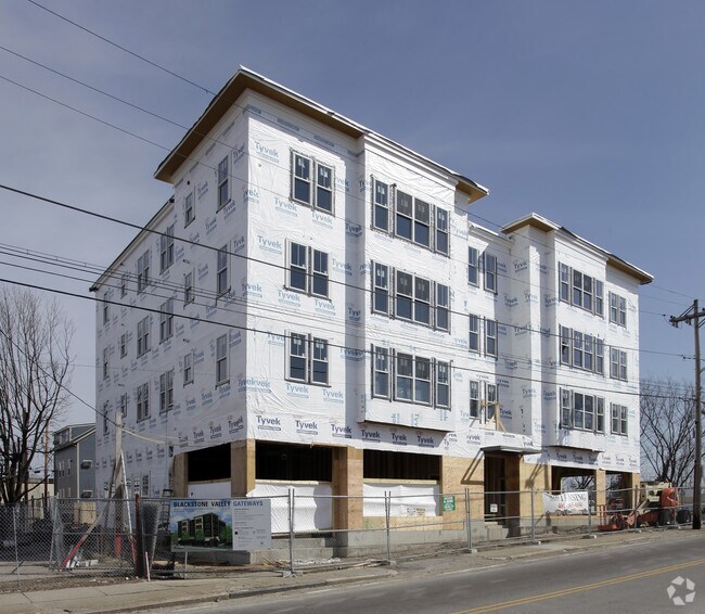 185 Dexter St 185 Dexter St Pawtucket RI 02860 Apartment Finder