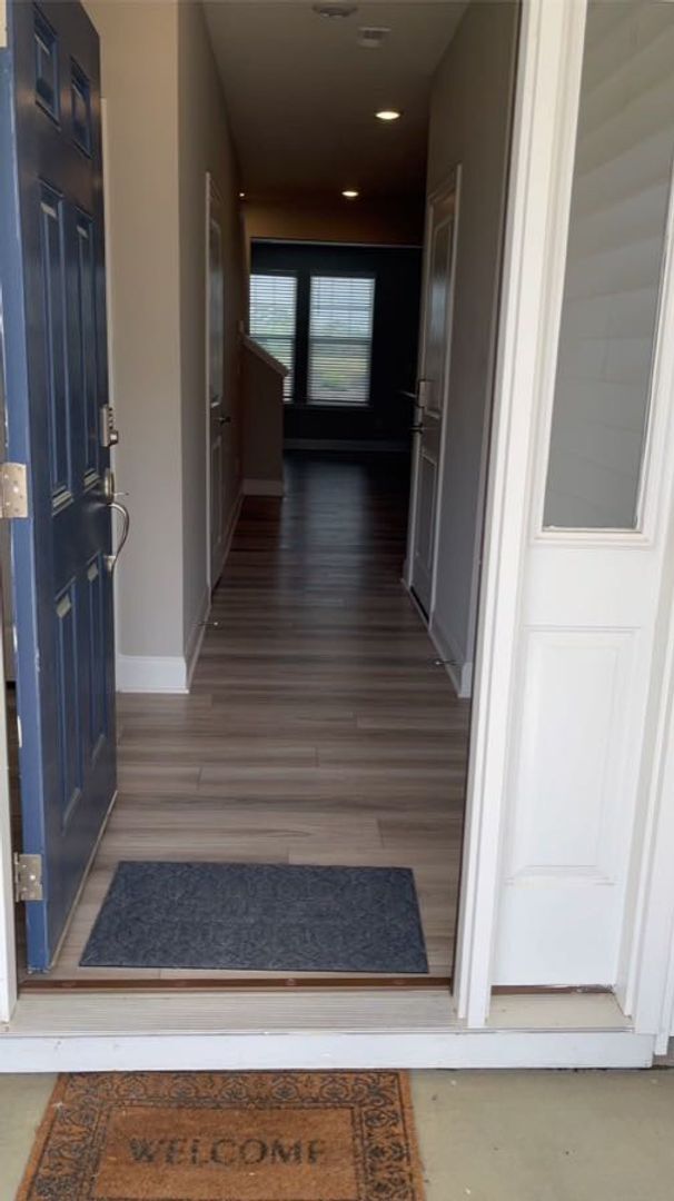 Building Photo - New 3 Bedroom 2.5 Bathroom Townhouse with ...