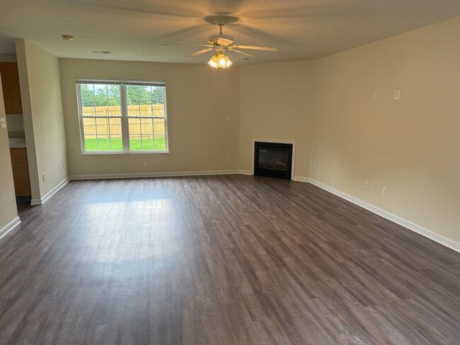 Building Photo - Great location! 3 bedroom Home in Farragut