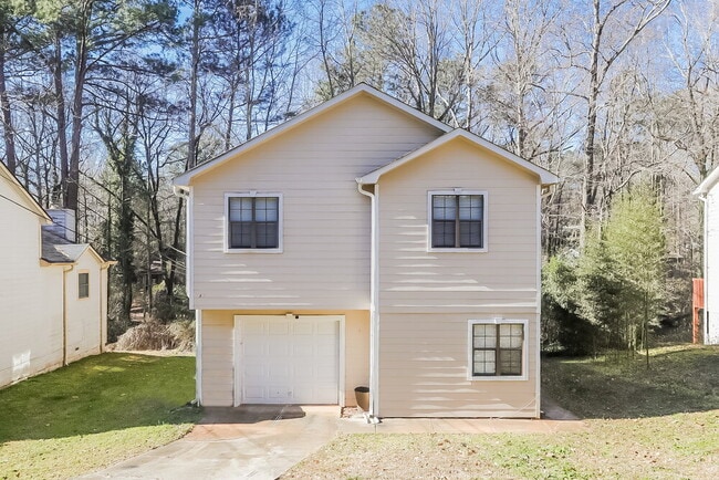 Building Photo - 4445 Ford Pl SW