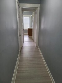 Building Photo - 169 E Duncan St