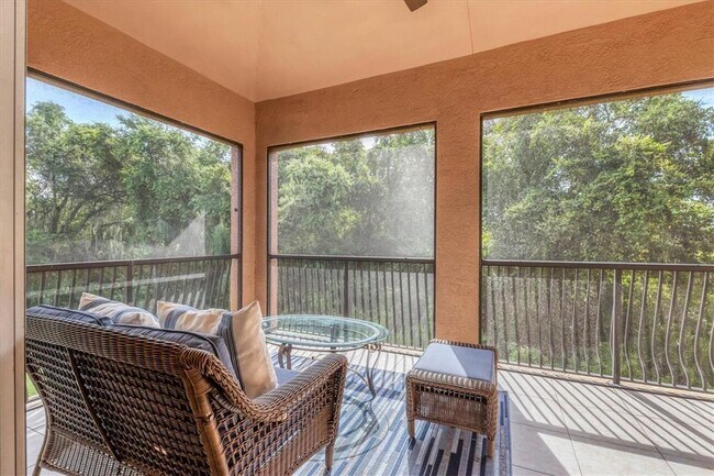 Building Photo - 5509 46th Ct W