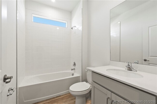 Building Photo - 14143 SW Safi Ter
