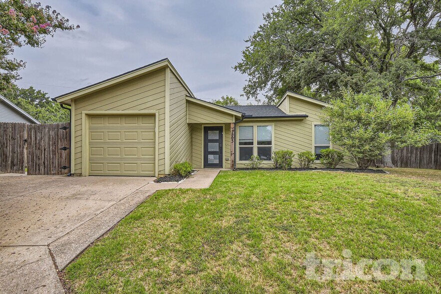 Building Photo - 3803 Tamarron Ln