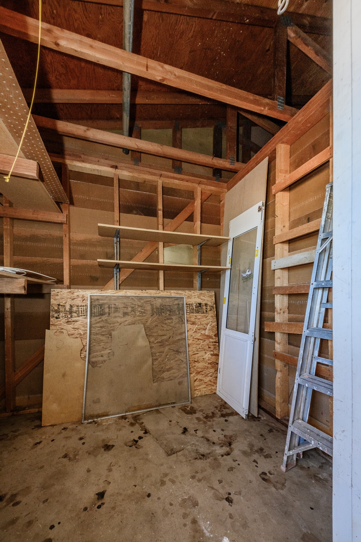 Storage available - 785 E Country Club Dr