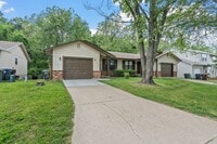 Building Photo - Omar Ct Duplex