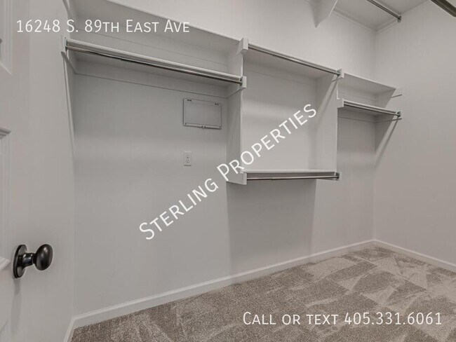 Building Photo - 16248 S 89th East Ave