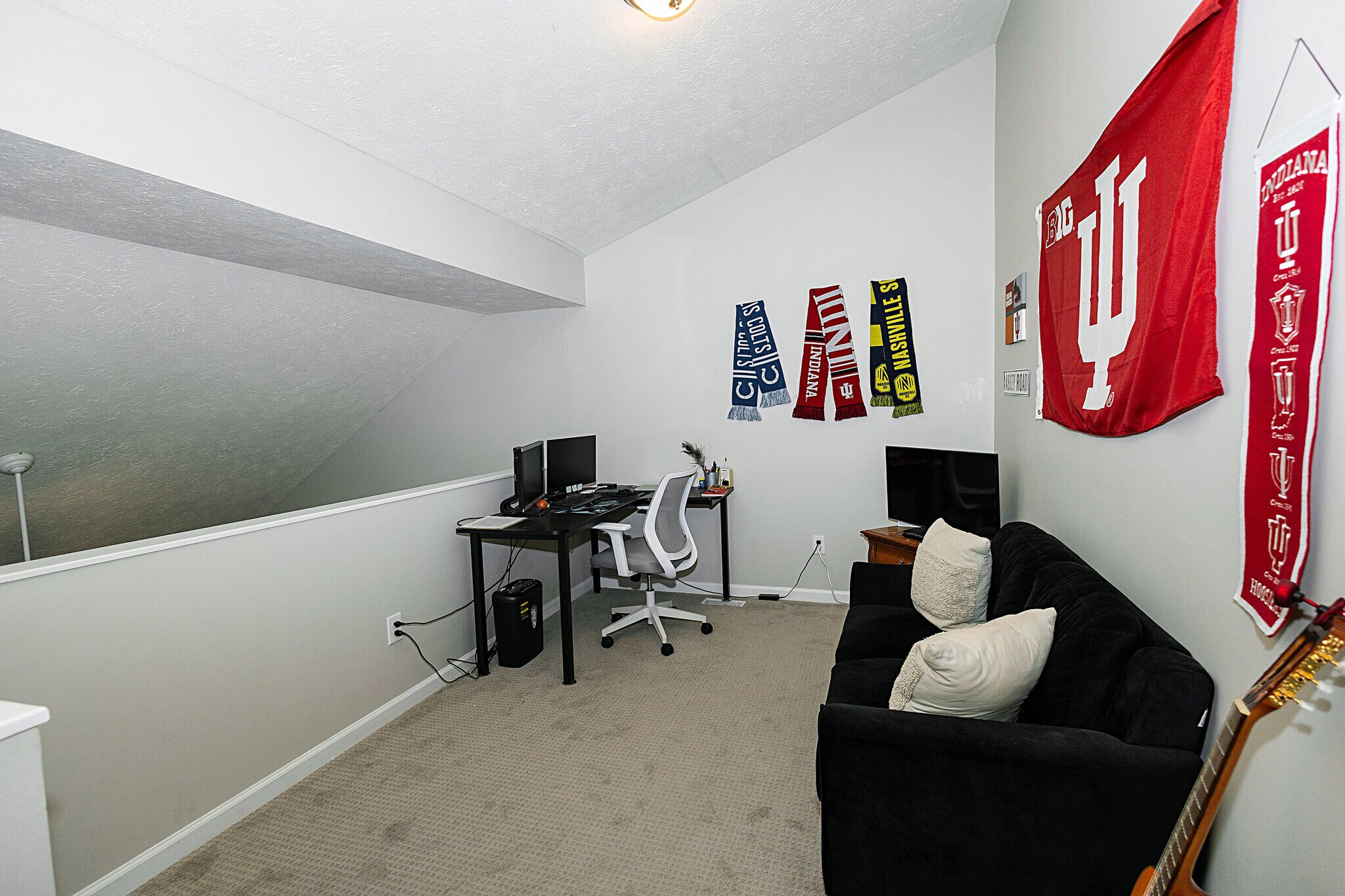 Building Photo - 6595 Reserve Dr