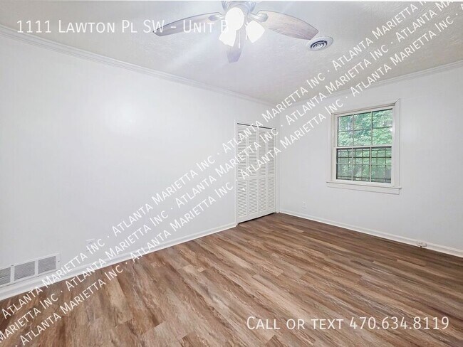 Building Photo - 1111 Lawton Pl SW
