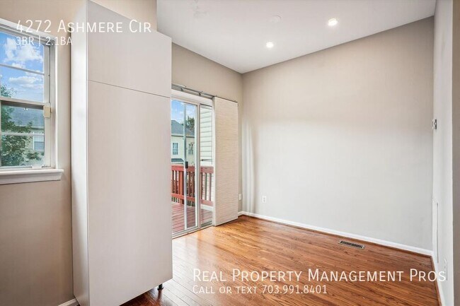 Building Photo - 4272 Ashmere Cir