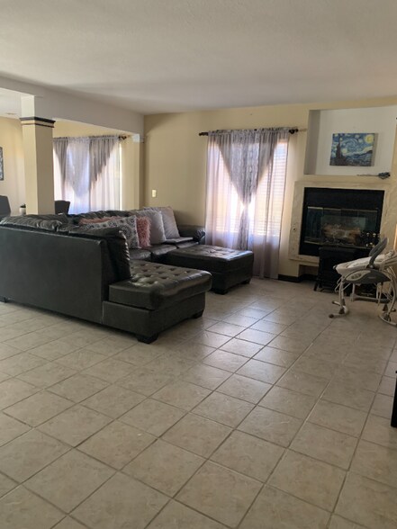 Building Photo - 5320 Northridge Dr