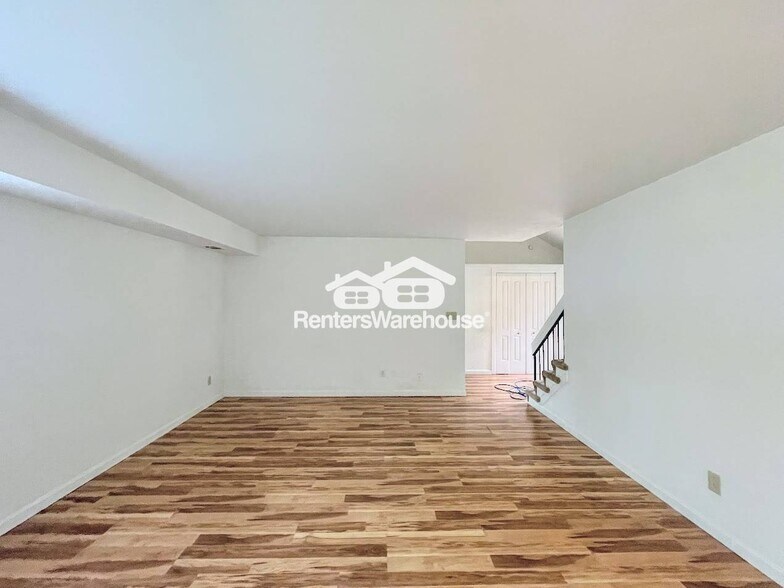 Building Photo - 5605 Morningside Ct