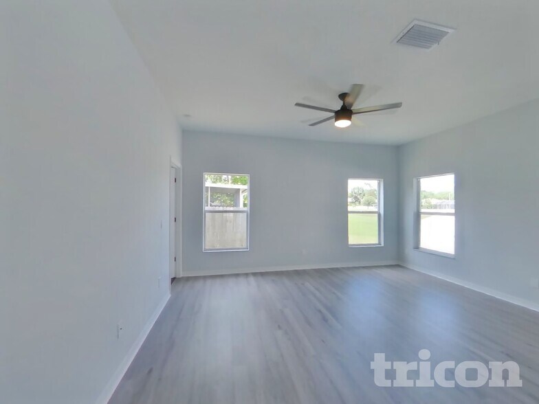 Building Photo - 504 Magnolia Pointe Ct