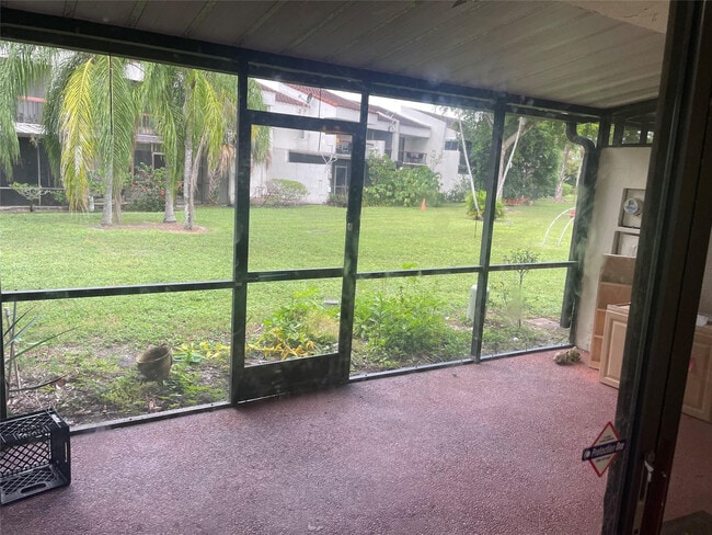 Building Photo - 6548 Racquet Club Dr