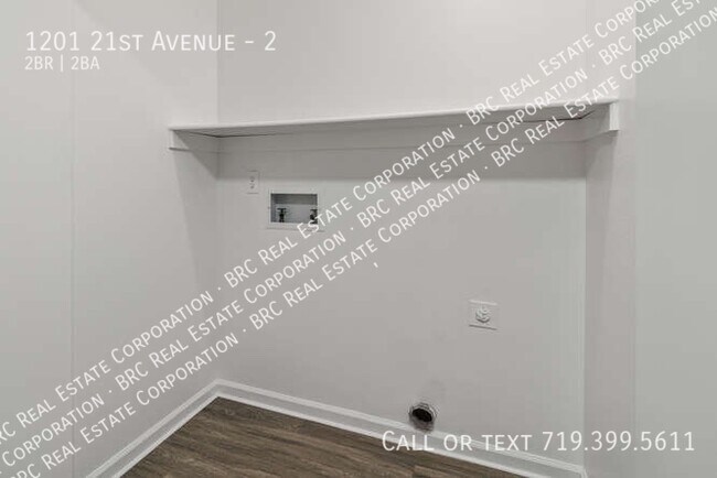 Building Photo - 1201 21st Ave