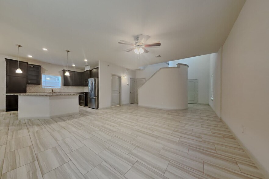 Building Photo - 21343 Cypress Conifer Dr