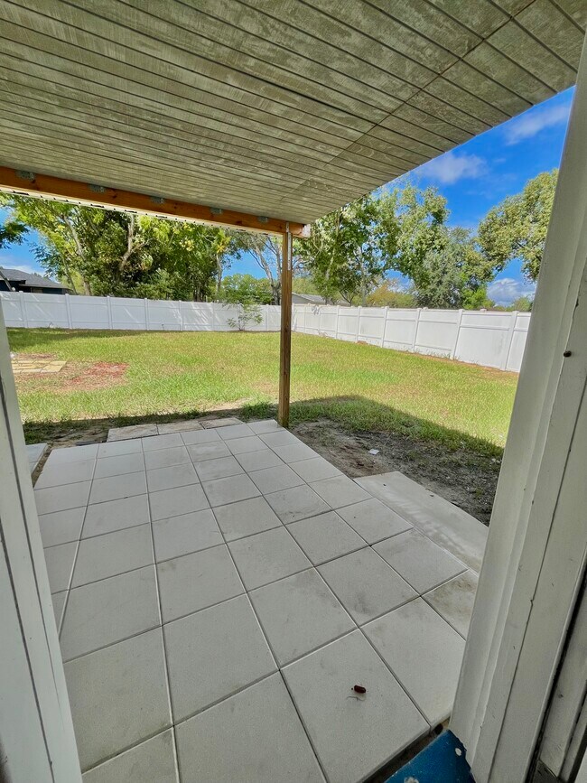 Building Photo - 4243 Deltona Blvd