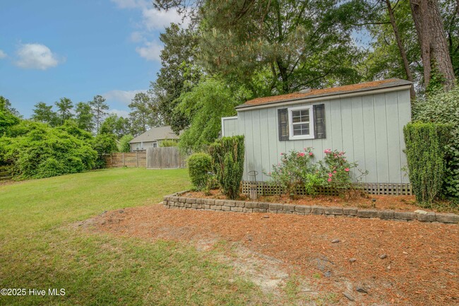 Building Photo - 2435 Longleaf Dr SW