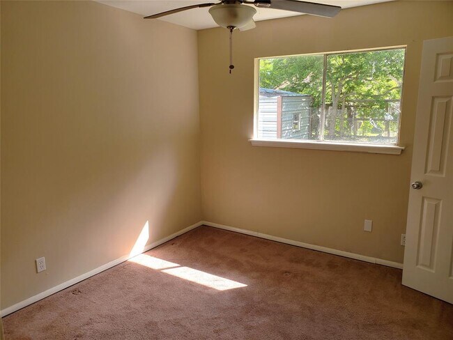 Building Photo - 4919 Redfish Reef Dr