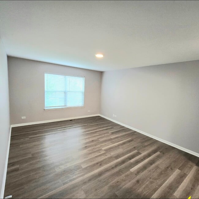 Building Photo - 3169 Pearl St