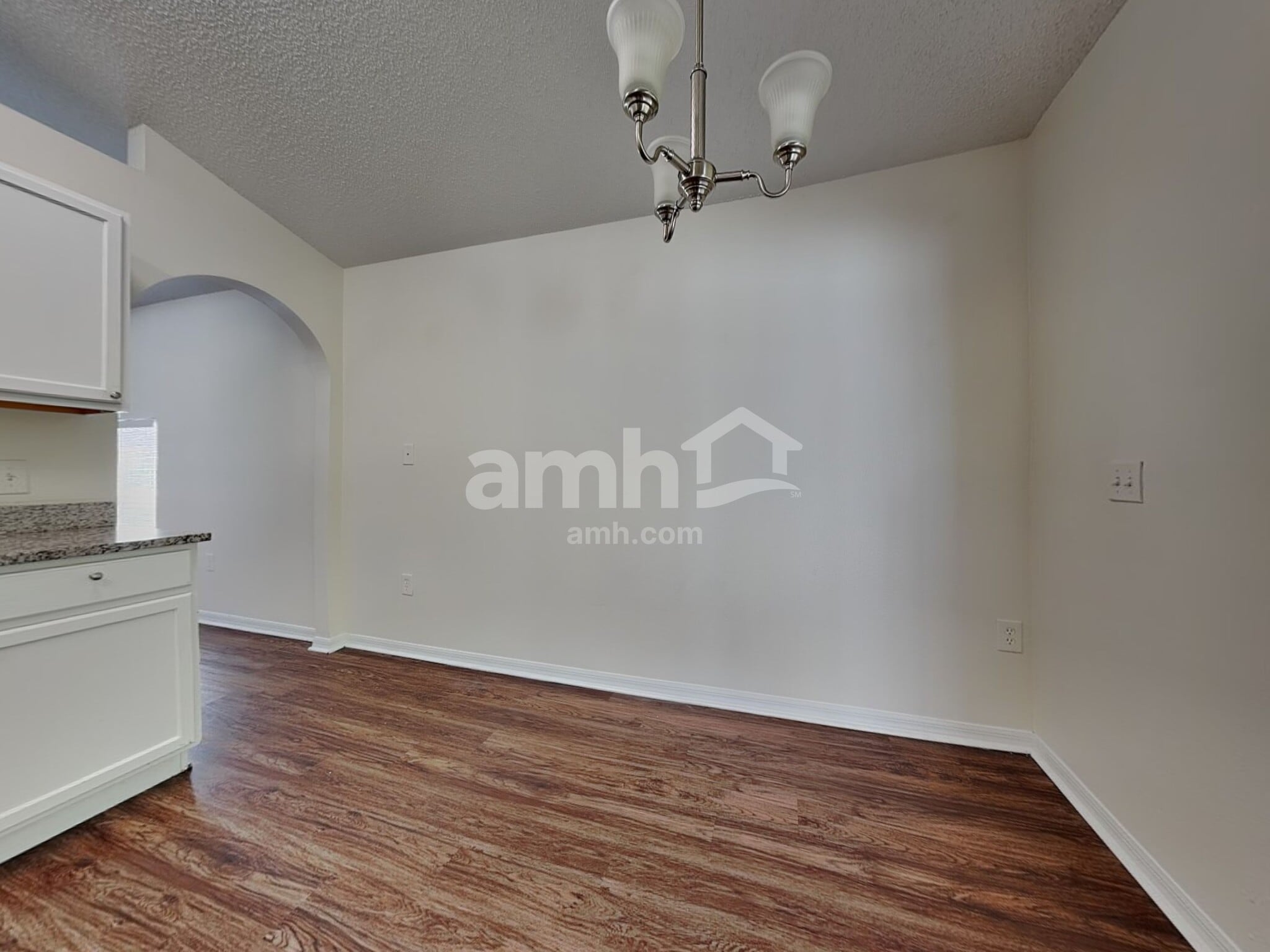 Building Photo - 2946 Mingo Dr