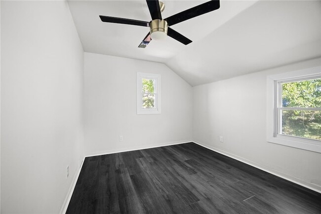 Building Photo - 505 Wylie Ave