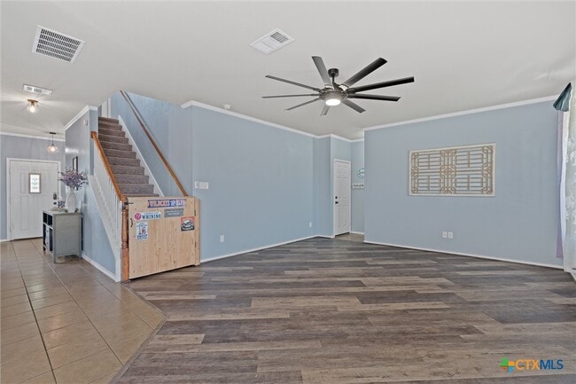 Building Photo - 2108 Scott Dr