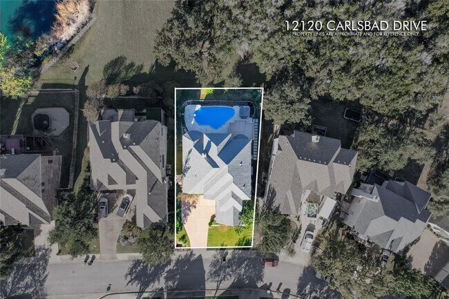 Building Photo - 12120 Carlsbad Dr
