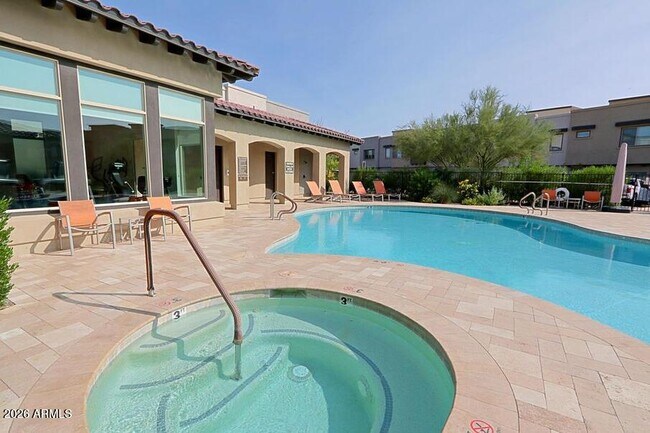 Building Photo - 7332 E Vista Bonita Dr