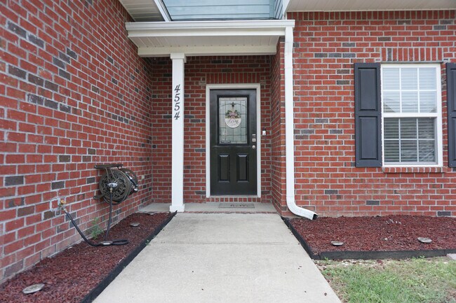Building Photo - 4554 Hermosa Rd