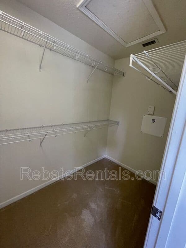 Building Photo - 13475 Stone Pond Dr