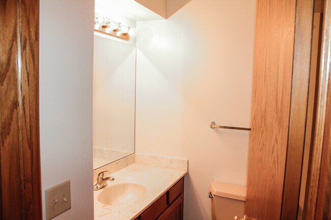 Building Photo - 2626 73rd Ave