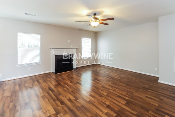 Building Photo - 924 Brisley Cir