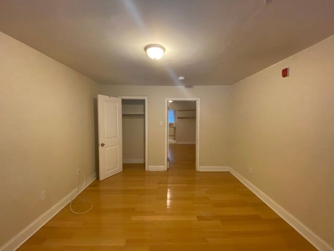 Building Photo - 1338 Passyunk Ave