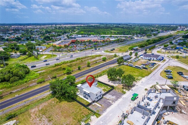 Building Photo - 21845 Goulds Ave