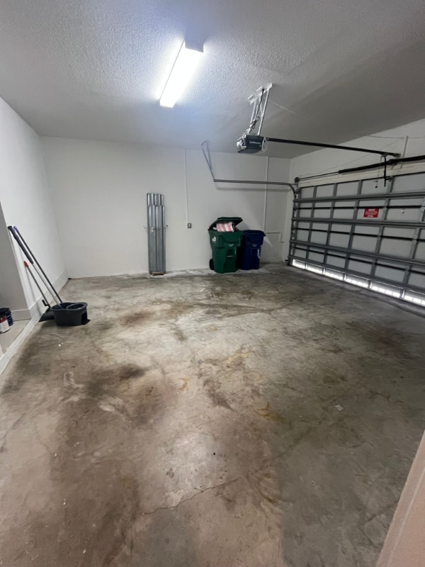 Building Photo - 8154 NW 114th Pl