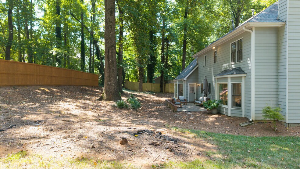 Building Photo - 4506 Reva Way NE