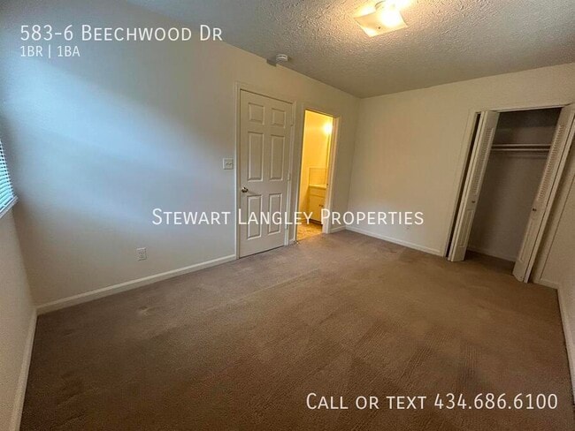 Building Photo - 583 Beechwood Dr