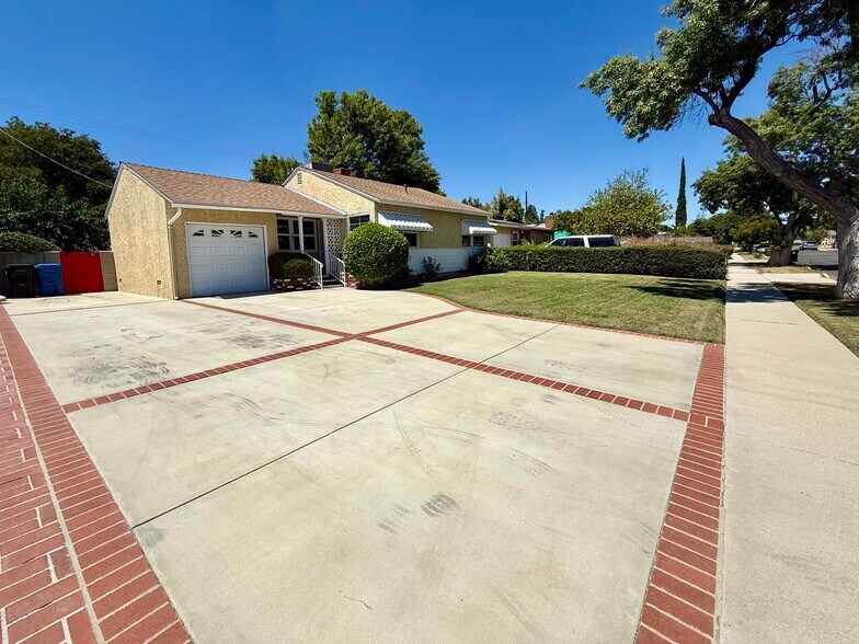 Building Photo - 7451 Wish Ave